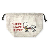 Snoopy Here have a bite 史努比 午餐抽繩 便當袋